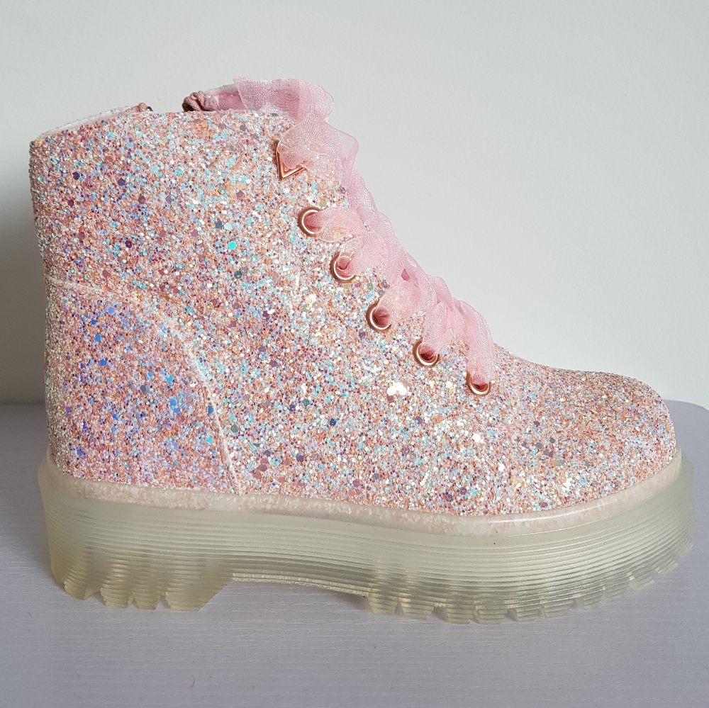 YRU Slayr Glitter Boot